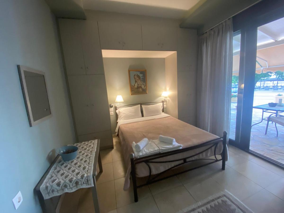 Corali Hotel Menidion Luaran gambar