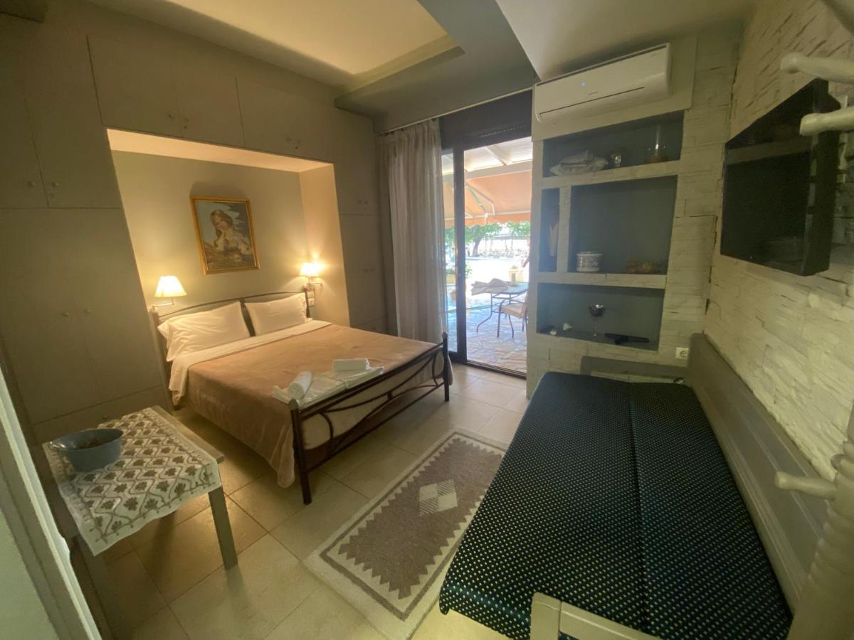 Corali Hotel Menidion Luaran gambar